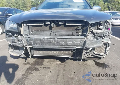 2014 Audi S8 4.0T z USA, uszkodzony, nr VIN WAUD2AFD9EN004471